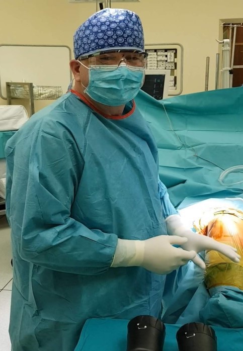 Dr Radoslav Barjaktarović: Sve što treba da znate o operaciji zamene kolena